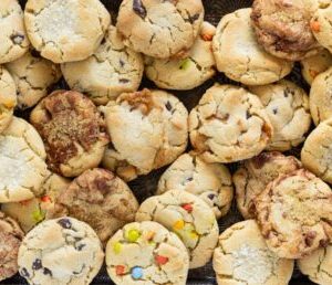 Single-serve Delta‑9 THC edible cookie infused with 25mg hemp-derived THC, golden brown with chocolate chips.